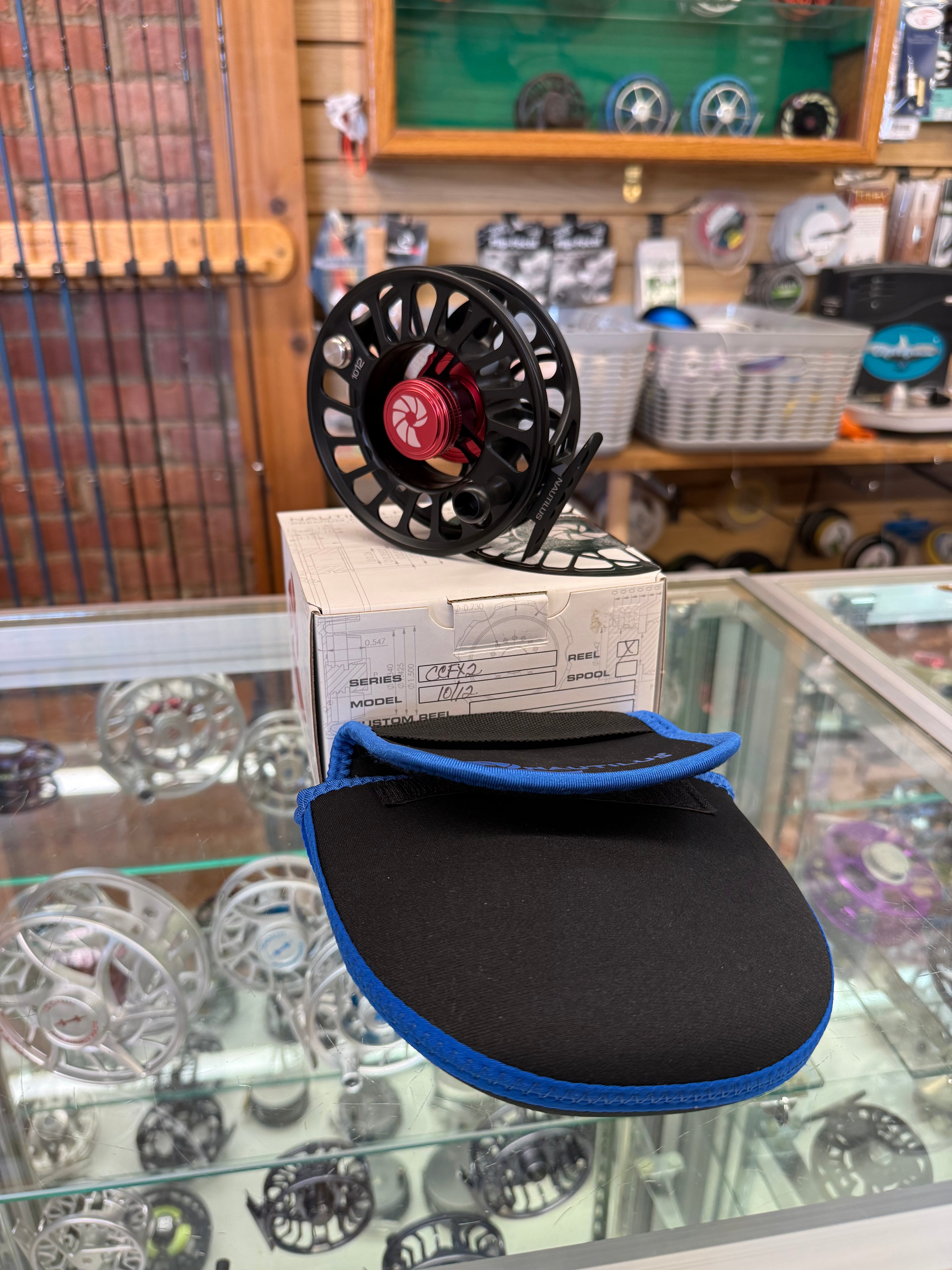 Nautilus CCFX2 10/12 !BRAND NEW CONDITION! 15% off Trade in