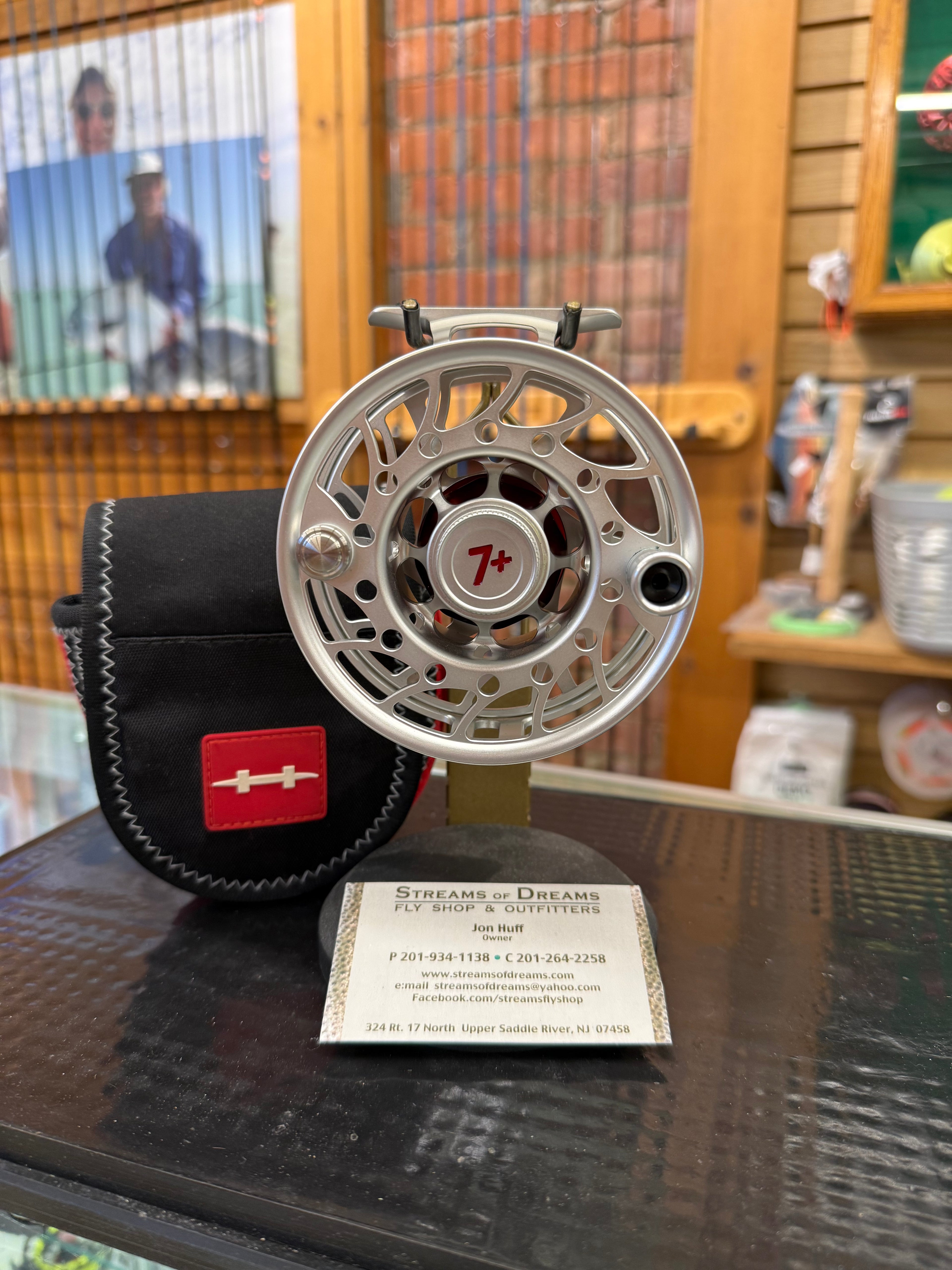 Hatch Iconic 7+ Clear/Red MID Arbor TRADE IN 20% OFF !MINT!