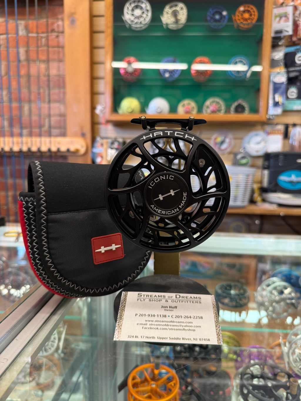 Hatch Iconic 7+ Black LARGE Arbor TRADE IN 20% OFF !MINT!
