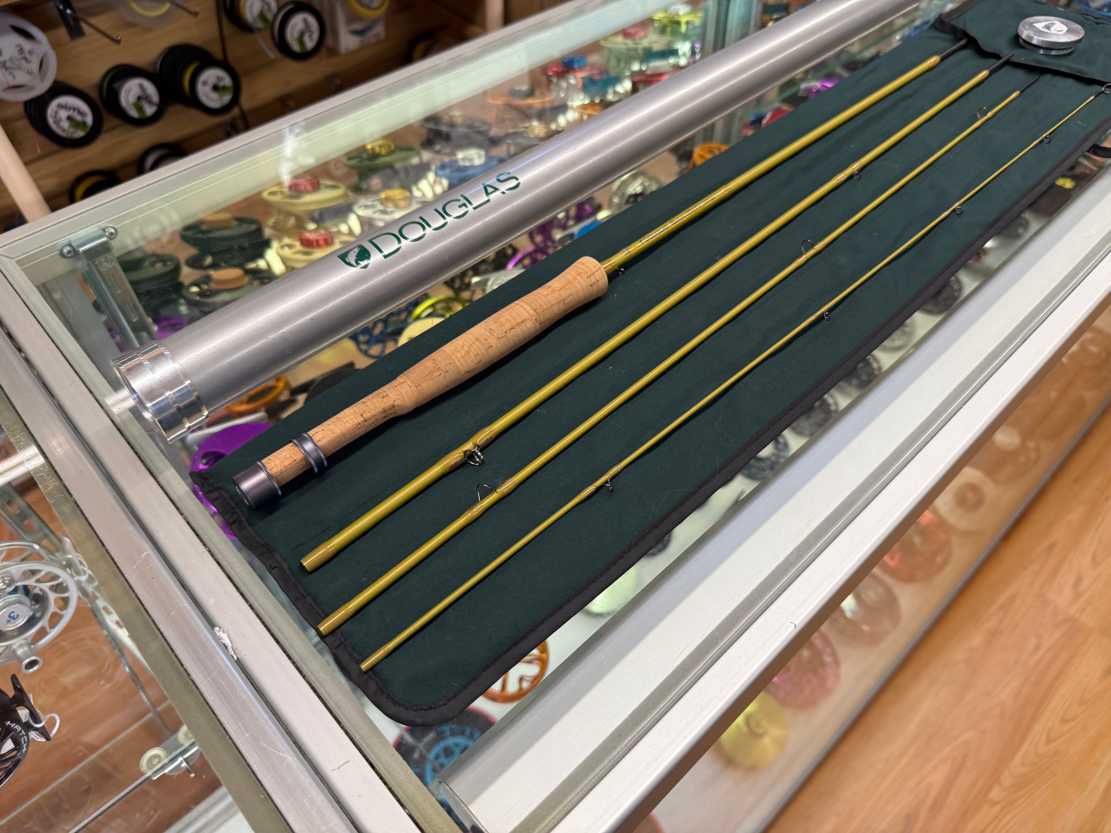Douglas Upstream 8'0 2wt fly rod !GREAT CONDITION! trade in