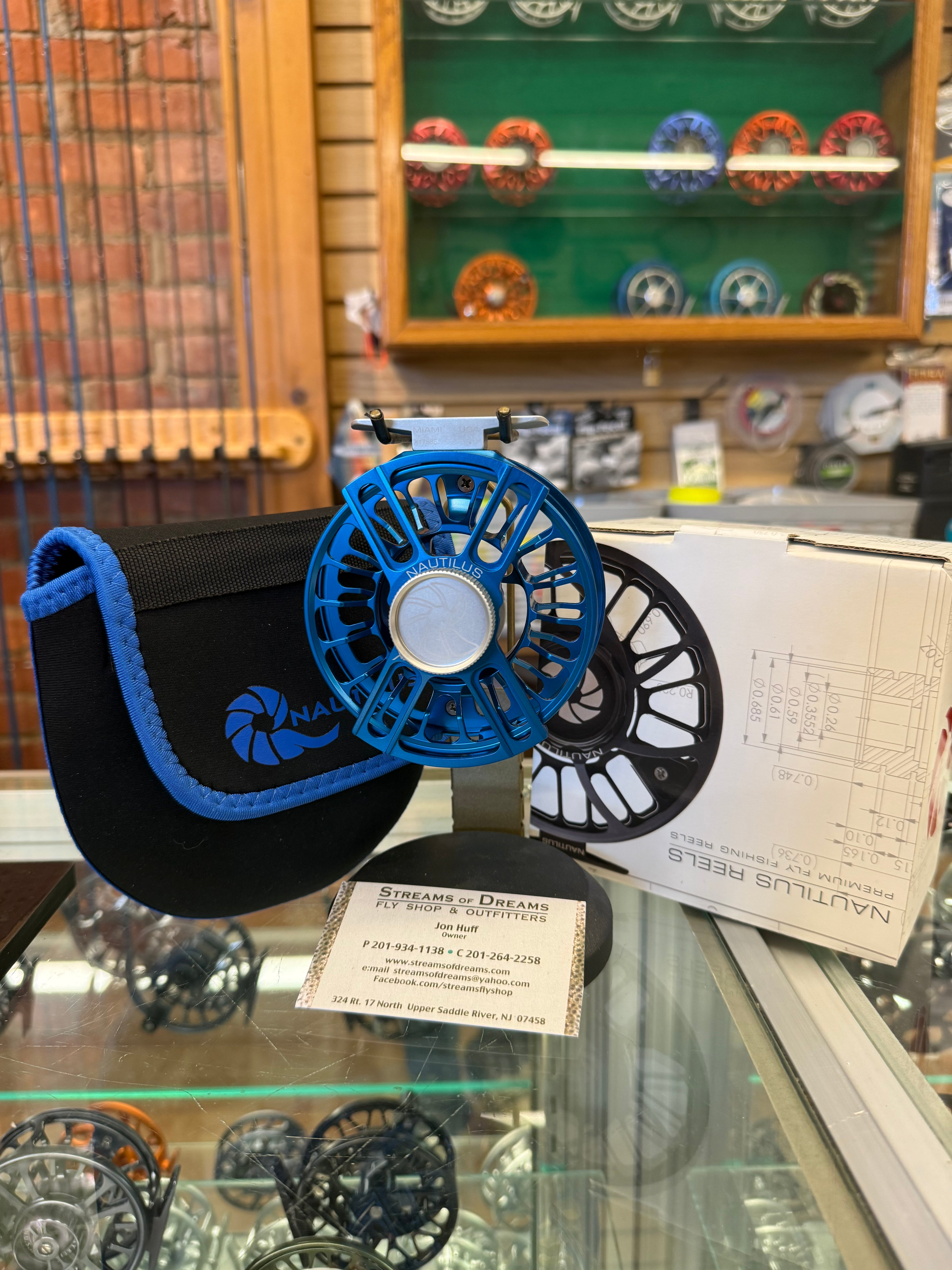 Nautilus XL Max Fantom Blue W/ silver hardware - Solid condition - 25% off