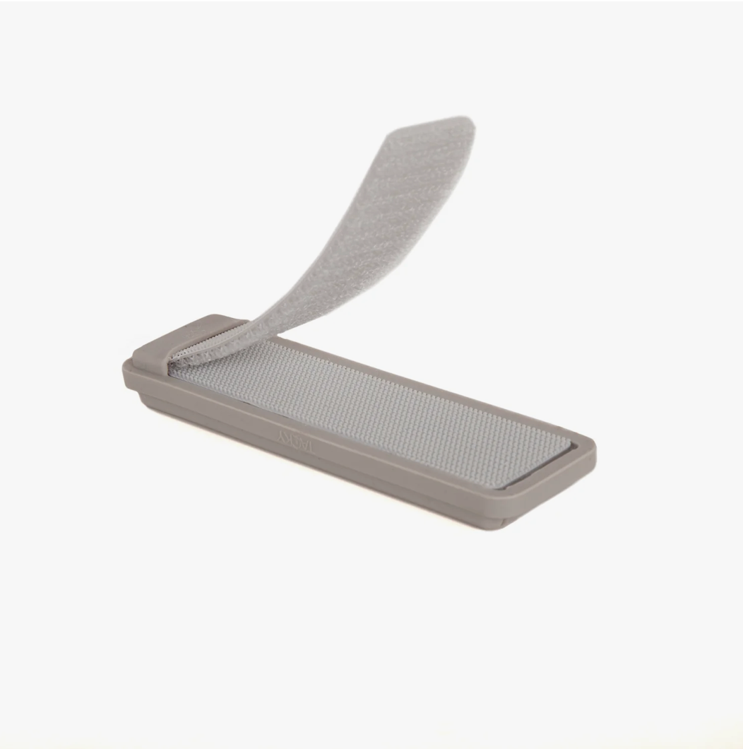 Fishpond Tacky Fly Dock